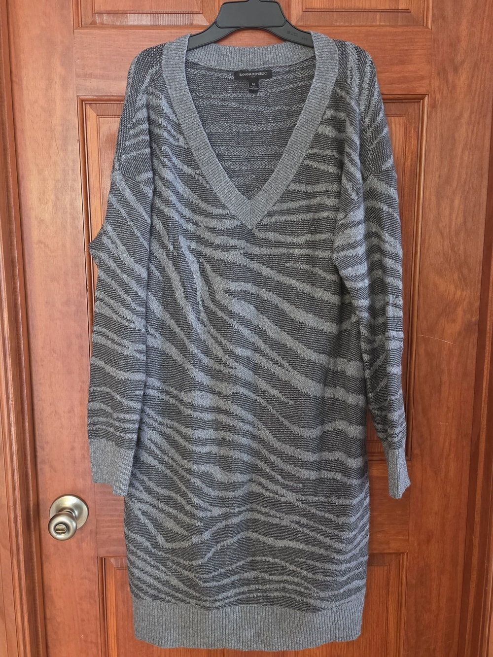 Banana Republic Gray Zebra-Print V-Neck Sweater Dress